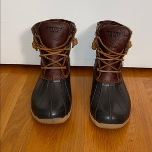 Sperry Duck boots size 8